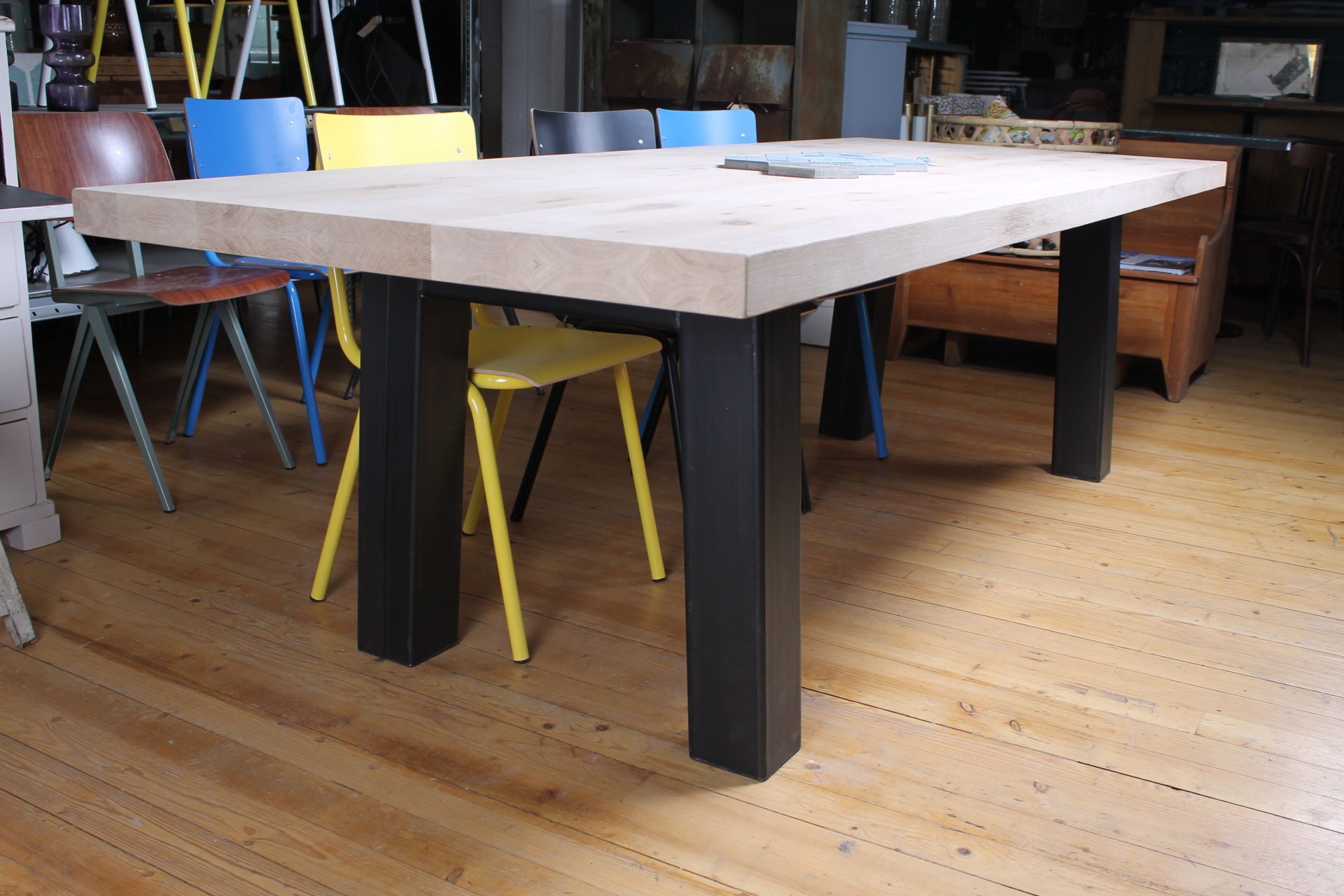 Packhus industriellt bord oblique